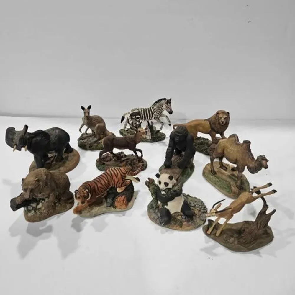 Wildlife preservation trust international Animal Figurines Collection
